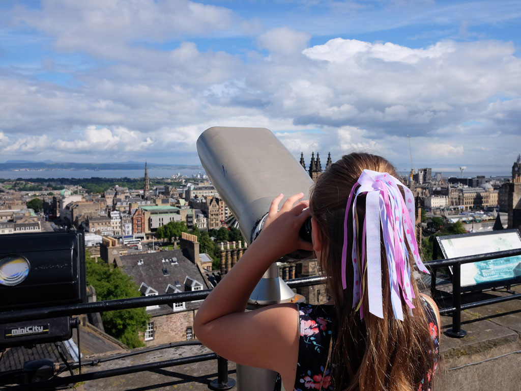 review-camera-obscura-world-of-illusions-edinburgh-you-need-to