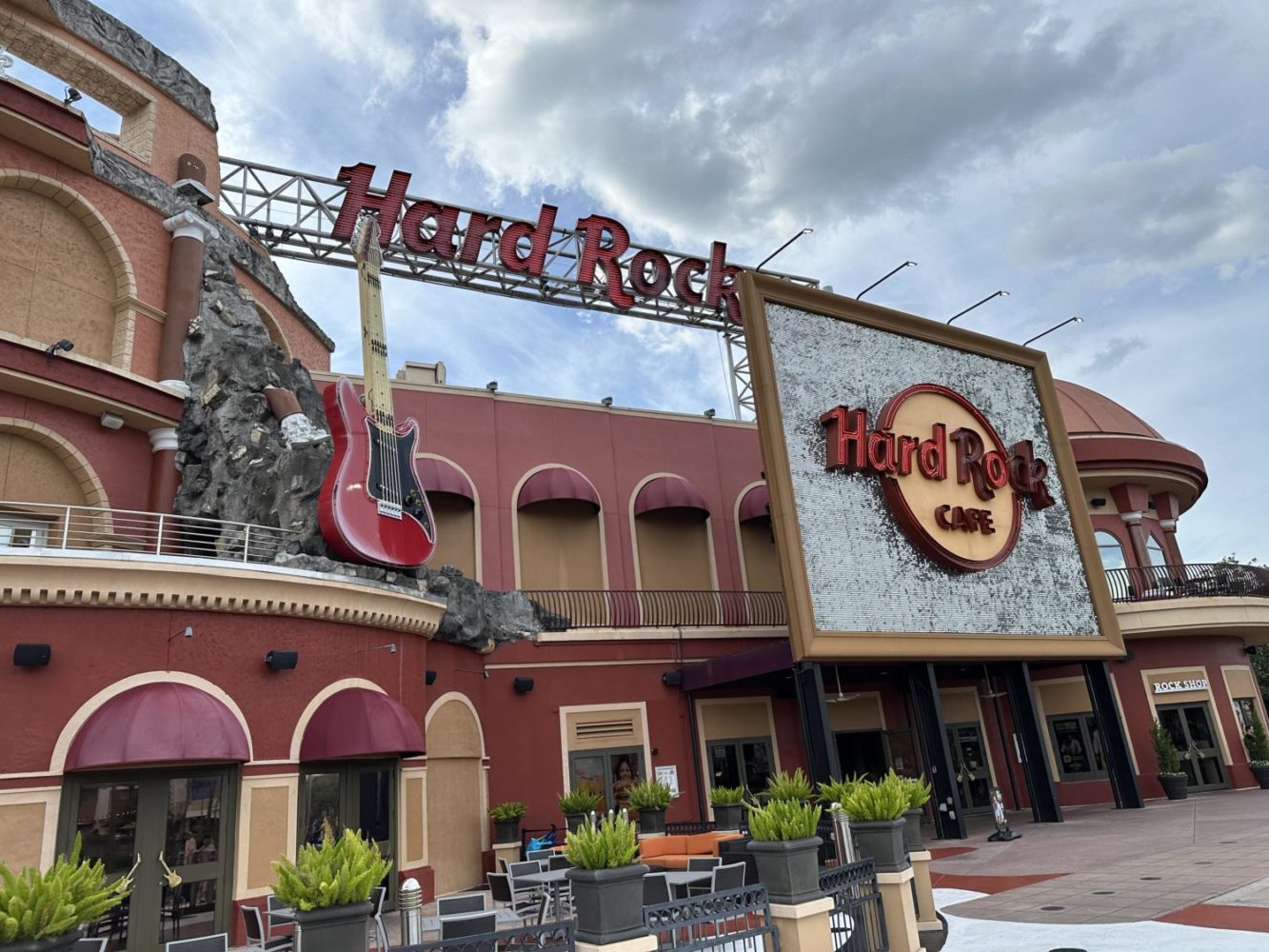 Rome: Hard Rock Cafe Experience