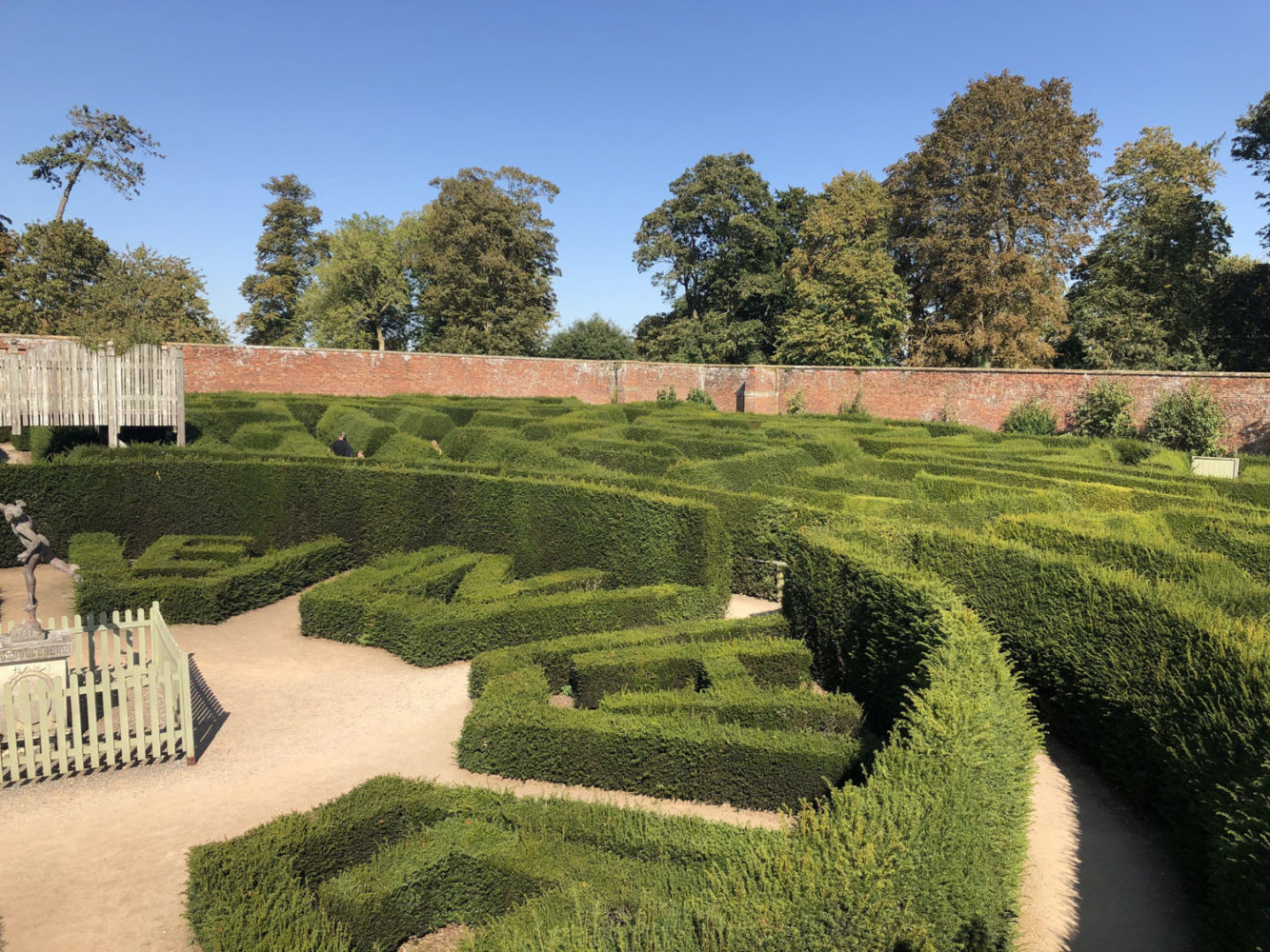 garden maze in england